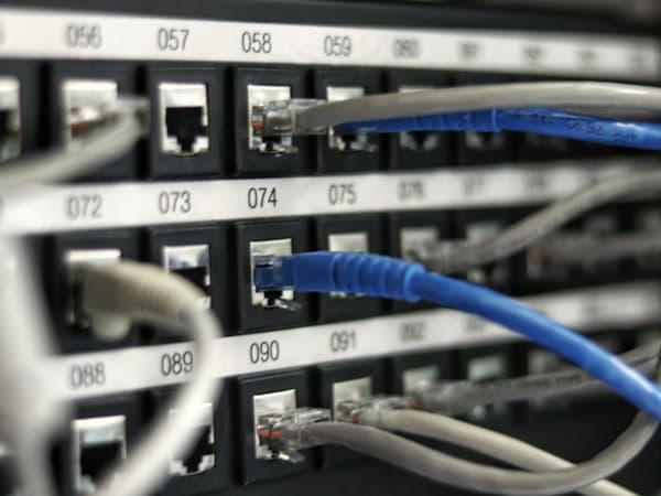 Installation et configuration des points d'accès Wi-Fi (AP)