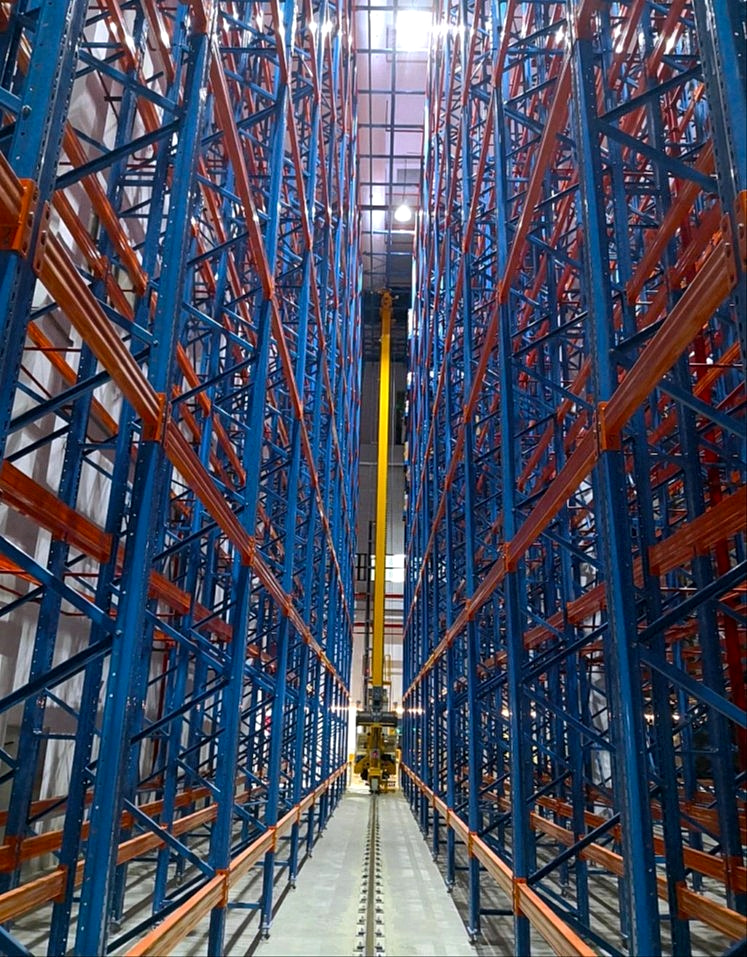 Entrepôt stacker